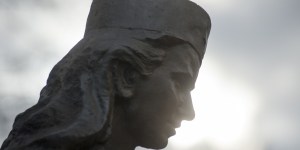 „Powiedz babci, że zachowałam się jak trzeba”. Historia „Inki”, Dziewczyny Wyklętej