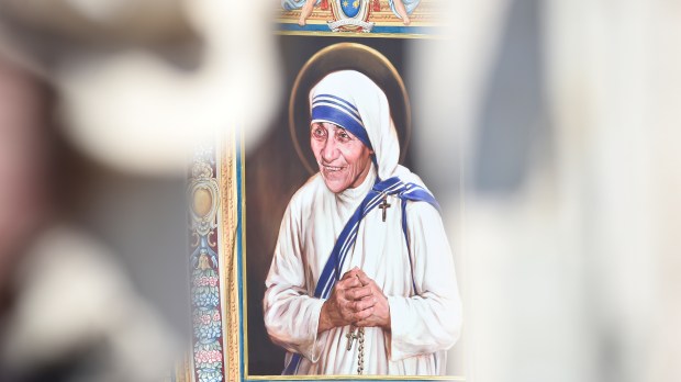 RS27605_WEB &#8211; POPE FRANCIS &#8211; Mother Teresa Canonization ┬ę Antoine Mekary &#8211; ALETEIA_DSC2198