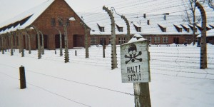 Święta w Auschwitz, na Pawiaku, Syberii… „Doceniano drobiazgi, wiara dodawała ludziom nadziei” [wywiad]