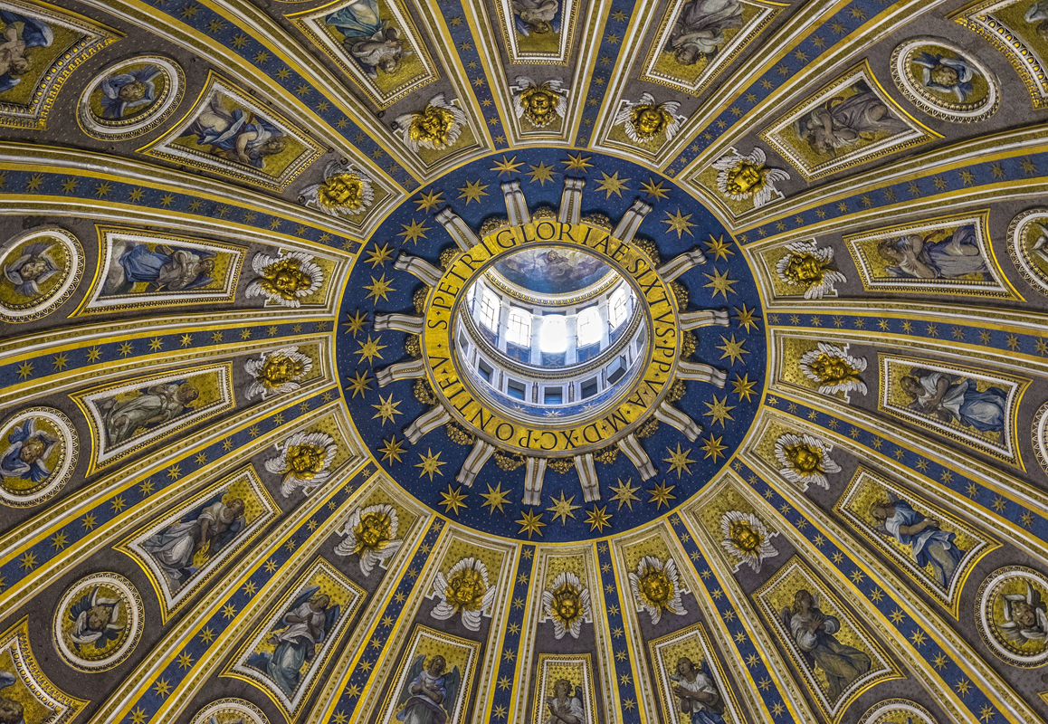 WEB ST PETERS BASILICA DETAIL INTERIOR AT004 Shutterstock 08