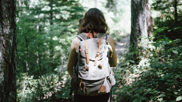 web3-woman-backpack-mountains-hiking-pexels-cc0