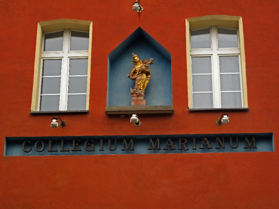 PELPLIN MIASTO KSIĘŻY