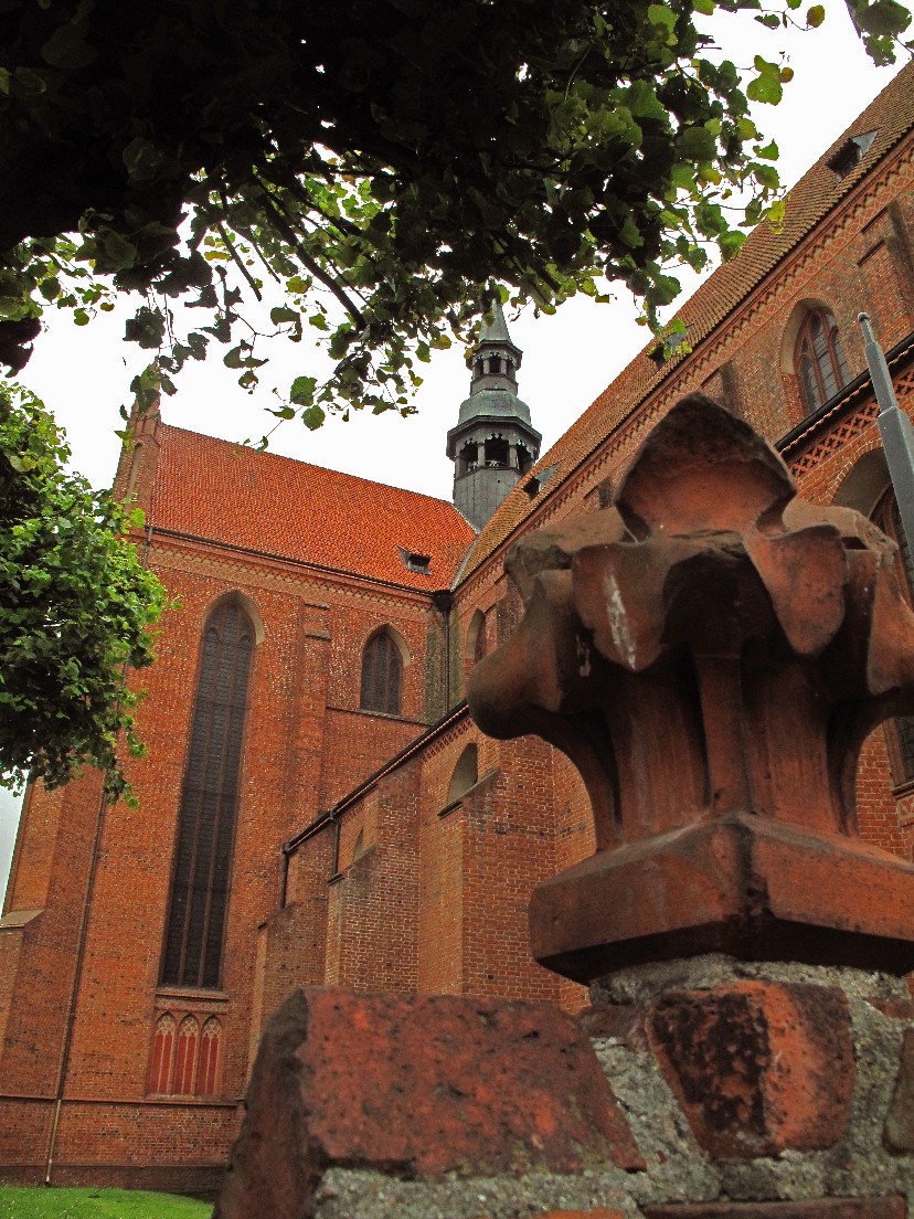 PELPLIN MIASTO KSIĘŻY