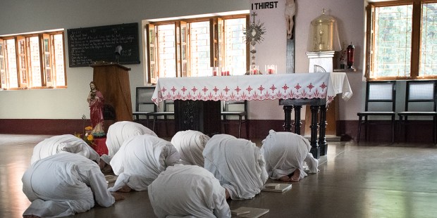 MISSIONARIES OF CHARITY,ADORATION