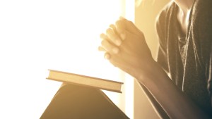 pray_shutterstock_657051520