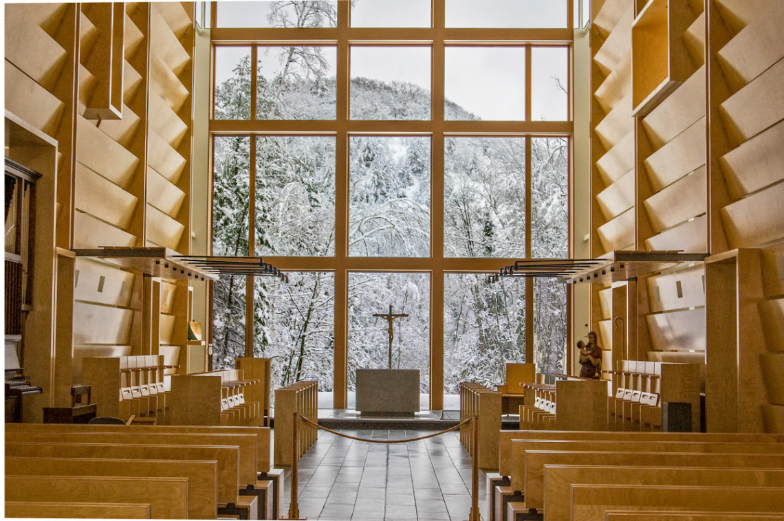 web-abbey-val-notre-dame-canadachurch-inside-3abbaye-val-notre-dame.jpg?w=1200