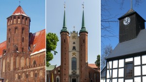 KOŚCIÓŁ PODWYŻSZENIA KRZYŻA W LEŚNIE
