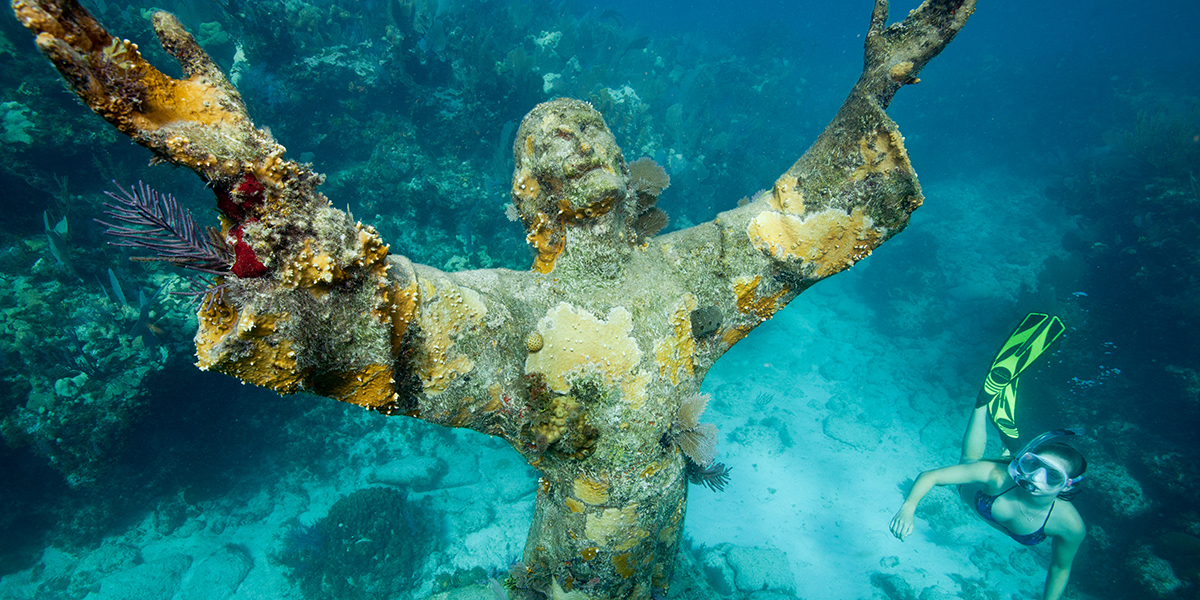 CHRIST OF THE ABYSS STATUE