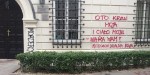 NAPISY NA DOMU PARAFIALNYM
