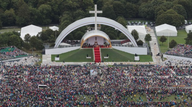 IRELAND-VATICAN-RELIGION-POPE