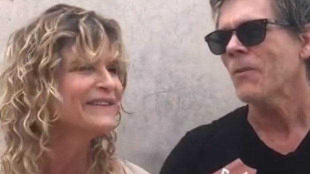 KEVIN BACON Z ŻONĄ