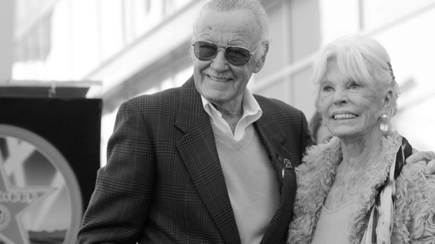 STAN LEE Z ŻONĄ
