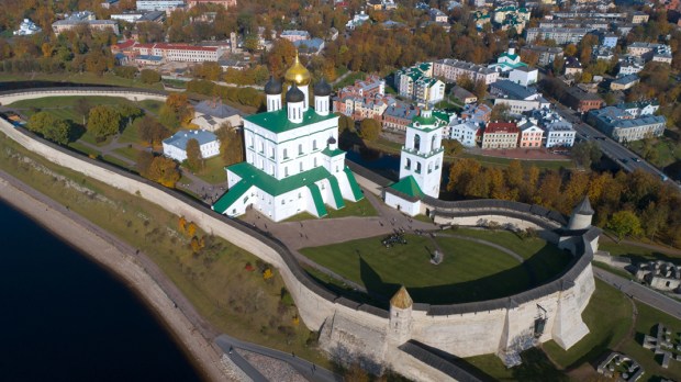 PSKOV, TRINITY CATHEDRAL