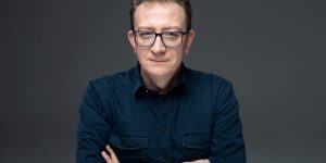 Marcin Jakimowicz: Żona mnie bardzo mocno weryfikuje. I… to jest piękne! [wywiad]