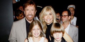 Chuck Norris rzucił karierę, by zaopiekować się żoną. Bohater z krwi i kości