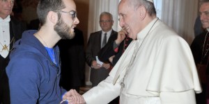 6 wypowiedzi Franciszka na temat osób homoseksualnych