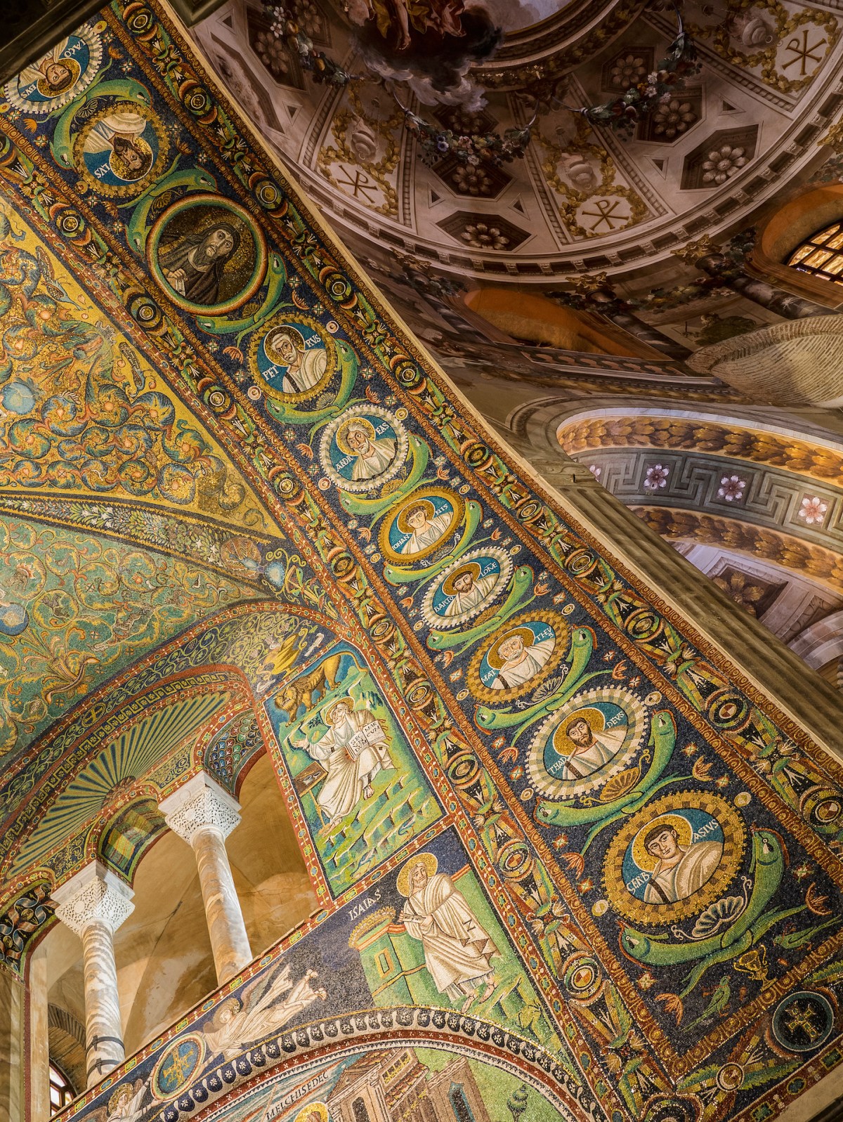 BASILICA SAN VITALE;RAVENNA;TRIUMPHAL ARCH