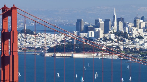 WEB3;SAN;FRANCISCO;CITY;BRIDGE;Shutterstock_132866549;KS01