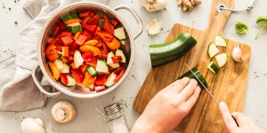 Obierasz ziemniaki, naprawiasz drukarkę? 5 sposobów, jak znaleźć Boga w codzienności