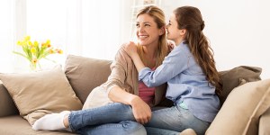 Mama – córce, kobieta – kobietce. Jak rozmawiać z córkami o seksualności?
