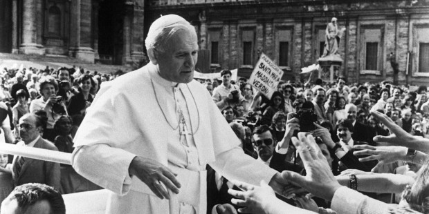 [GALERIA] 40 lat temu miał miejsce zamach na Jana Pawła II