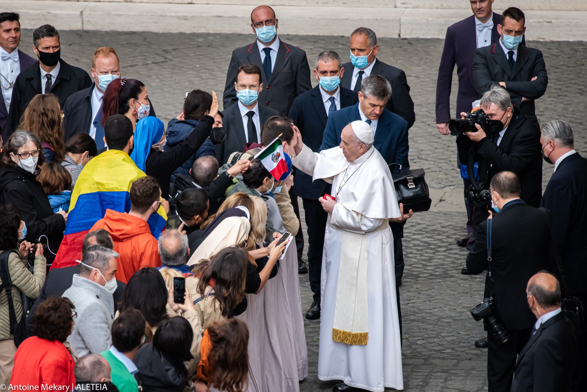 WEB2-AMPAM1921-Pope-Audience-May-19-2021-Antoine-Mekary-ALETEIA-AM_4706.jpg