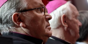 Watykan ukarał abp. Gołębiewskiego za zaniedbania dot. nadużyć seksualnych