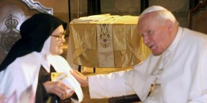 Czy poświęcenie Rosji Niepokalanemu Sercu Maryi nastąpiło zbyt późno? Proroctwo siostry Łucji
