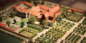 800 lat cystersów w Mogile. Zajrzyj na wystawę o mniszym życiu [zdjęcia]