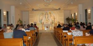 Biskup oddaje dom rekolekcyjny na potrzeby uchodźców