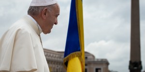 Franciszek zapewnia Ukrainę o wsparciu: &#8222;Zrobię wszystko, co w mojej mocy&#8221;