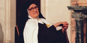 Maryja objawiała się Łucji po wydarzeniach z Fatimy. Ale jej życie było pełne cierpienia i tęsknoty
