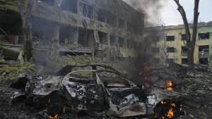 Zbombardowany szpital w Mariupolu