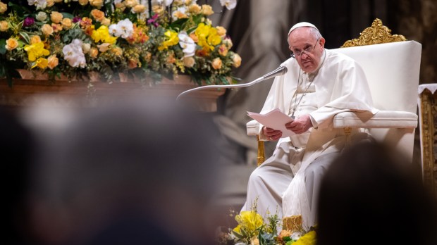 POPE-FRANCIS-VIGIL-EASTER