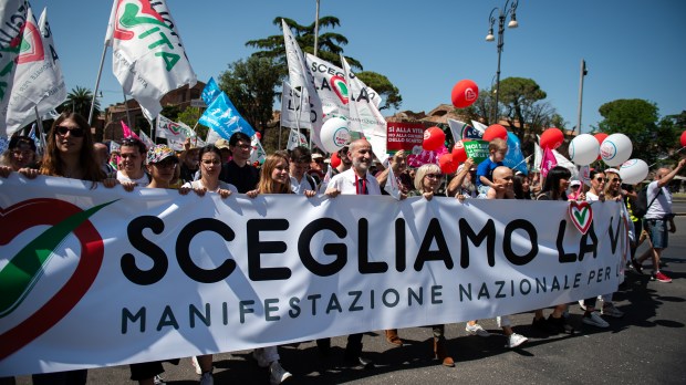 ITALY-ROME-SOCIAL-ANTI-ABORTION-DEMONSTRATION-PRO-LIFE-ALETEIA