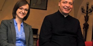 Była współpracowniczką ks. Pawlukiewicza. „Takiego człowieka spotyka się raz w życiu” [wywiad]