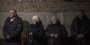 Biskup z Ukrainy: Ludzie czują, że mocy trzeba szukać w Kimś, kto jest najmocniejszy