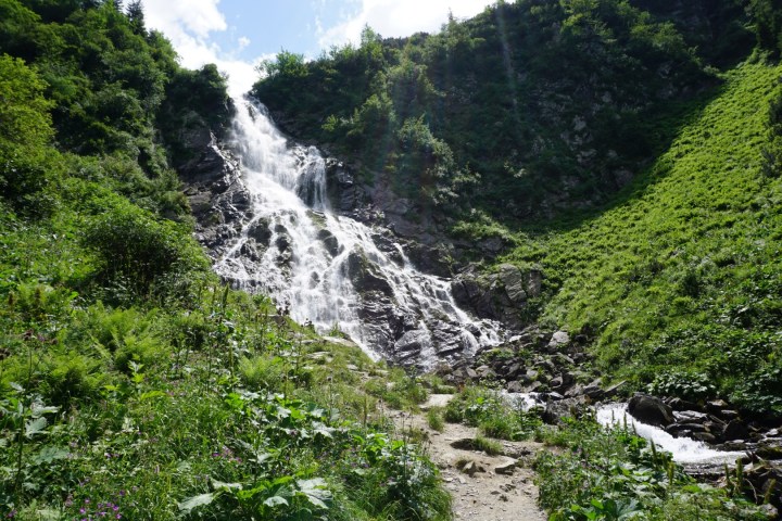 Wodospad Balea, liczący ok. 60 metrów wysokości