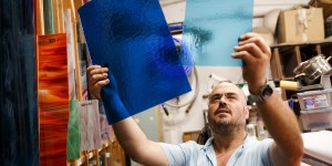 Alberto Cascón, witrażysta z Malagi: &#8222;Moją pracę wykonuję zgodnie z wolą Boga&#8221;