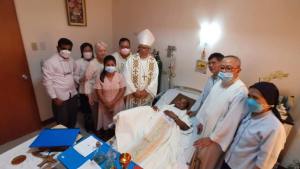 laotański kleryk przyjął święcenia w szpitalu