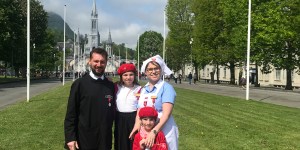 Męża znalazła w zakonie. Teraz wspólnie wzrastają duchowo pod znakiem krzyża maltańskiego