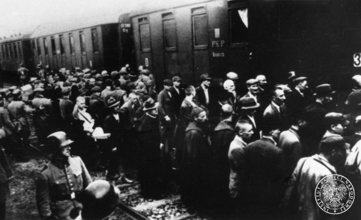 Pierwszy transport polskich więźniów do Auschwitz