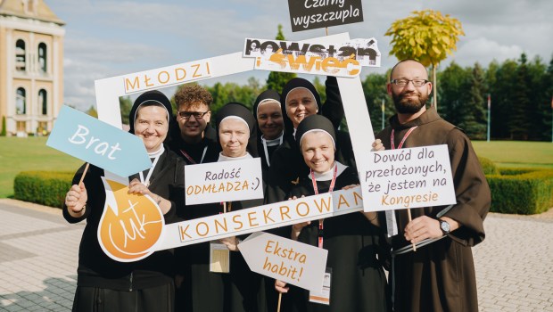 Kongres Młodych Osób Konsekrowanych