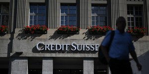 Czy Watykan trzymał środki w upadającym banku? Echa kryzysu Credit Suisse