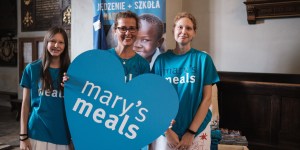 Dzięki ich pracy dzieci nie są głodne. Mary’s Meals od 20 lat wspiera najuboższe maluchy