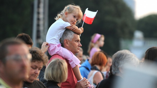 jak rozmawiać z dziećmi o patriotyzmie