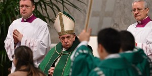 5 wskazówek papieża Franciszka pomagających w głębszym przeżywaniu mszy świętej
