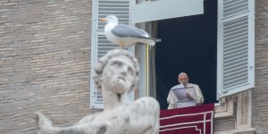Papież Franciszek: Pielęgnujmy cnotę ustępowania w odpowiednim momencie
