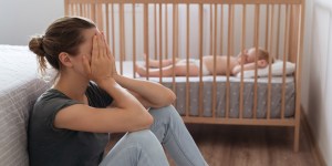 Psycholog o depresji poporodowej: „Są mamy, które wręcz nie chcą patrzeć na swoje dziecko” [rozmowa]