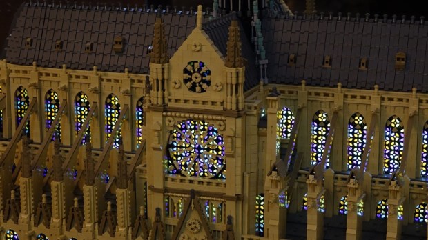 katedra Notre-Dame z klocków LEGO